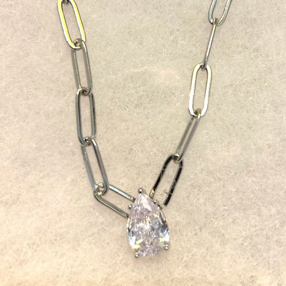 Cubic Zirconia Pear Cut Solitare Silver Necklace paper clip chain - Picture 5 of 8